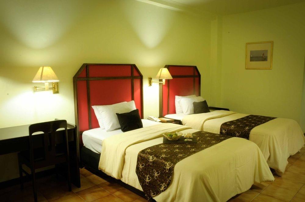 סמרינדה Mesra Business & Resort Hotel מראה חיצוני תמונה