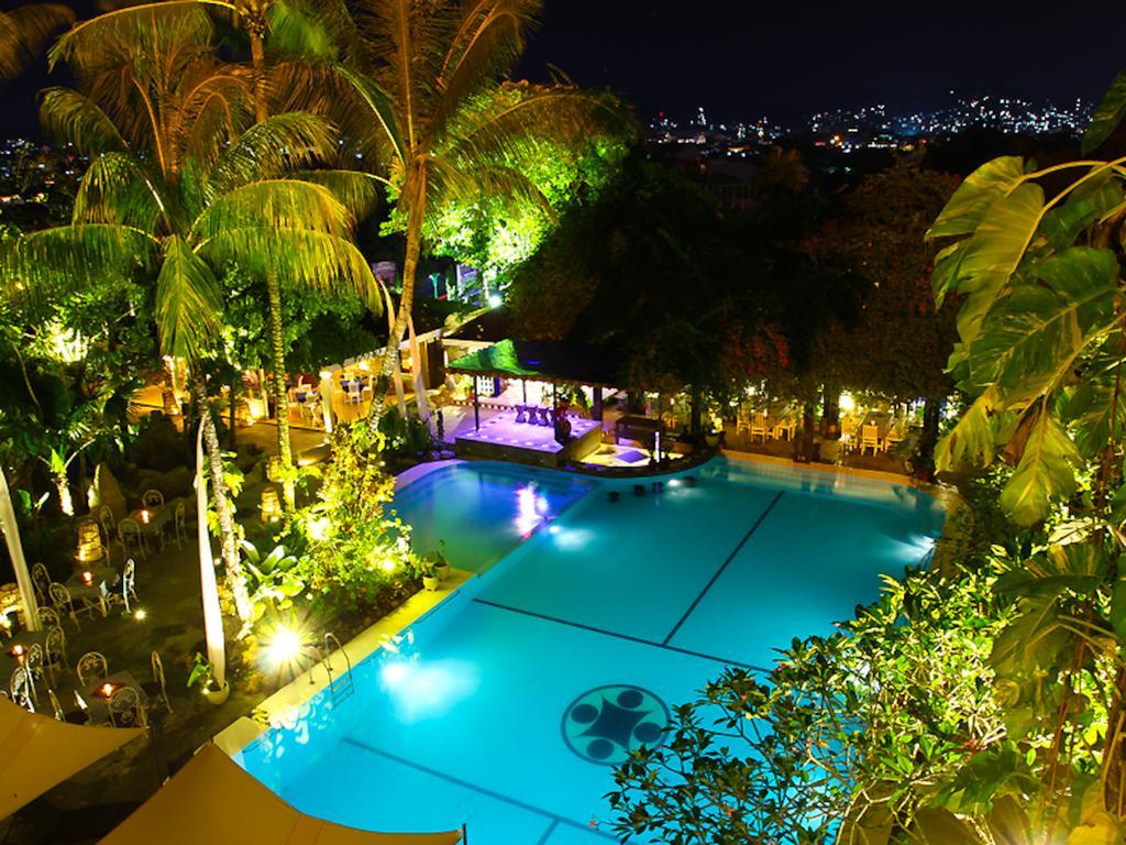 סמרינדה Mesra Business & Resort Hotel מראה חיצוני תמונה