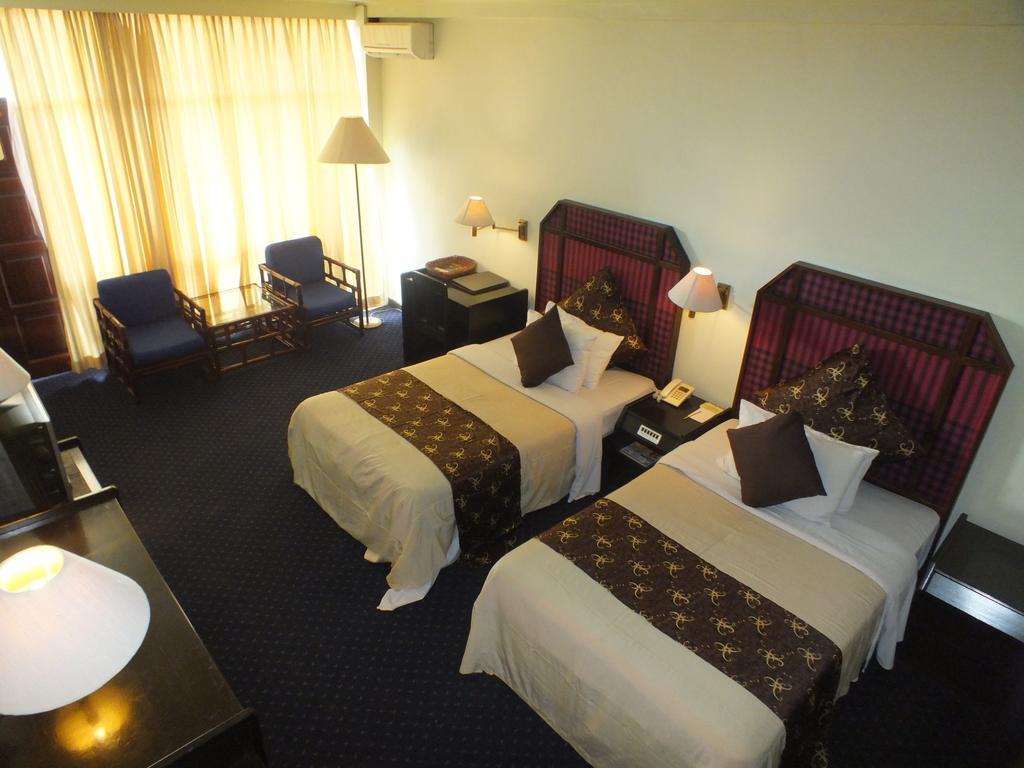 סמרינדה Mesra Business & Resort Hotel מראה חיצוני תמונה