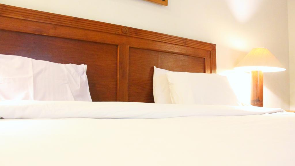 סמרינדה Mesra Business & Resort Hotel מראה חיצוני תמונה