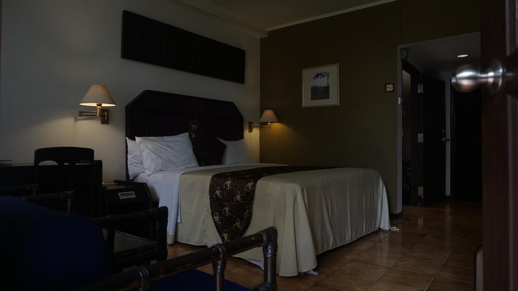 סמרינדה Mesra Business & Resort Hotel מראה חיצוני תמונה