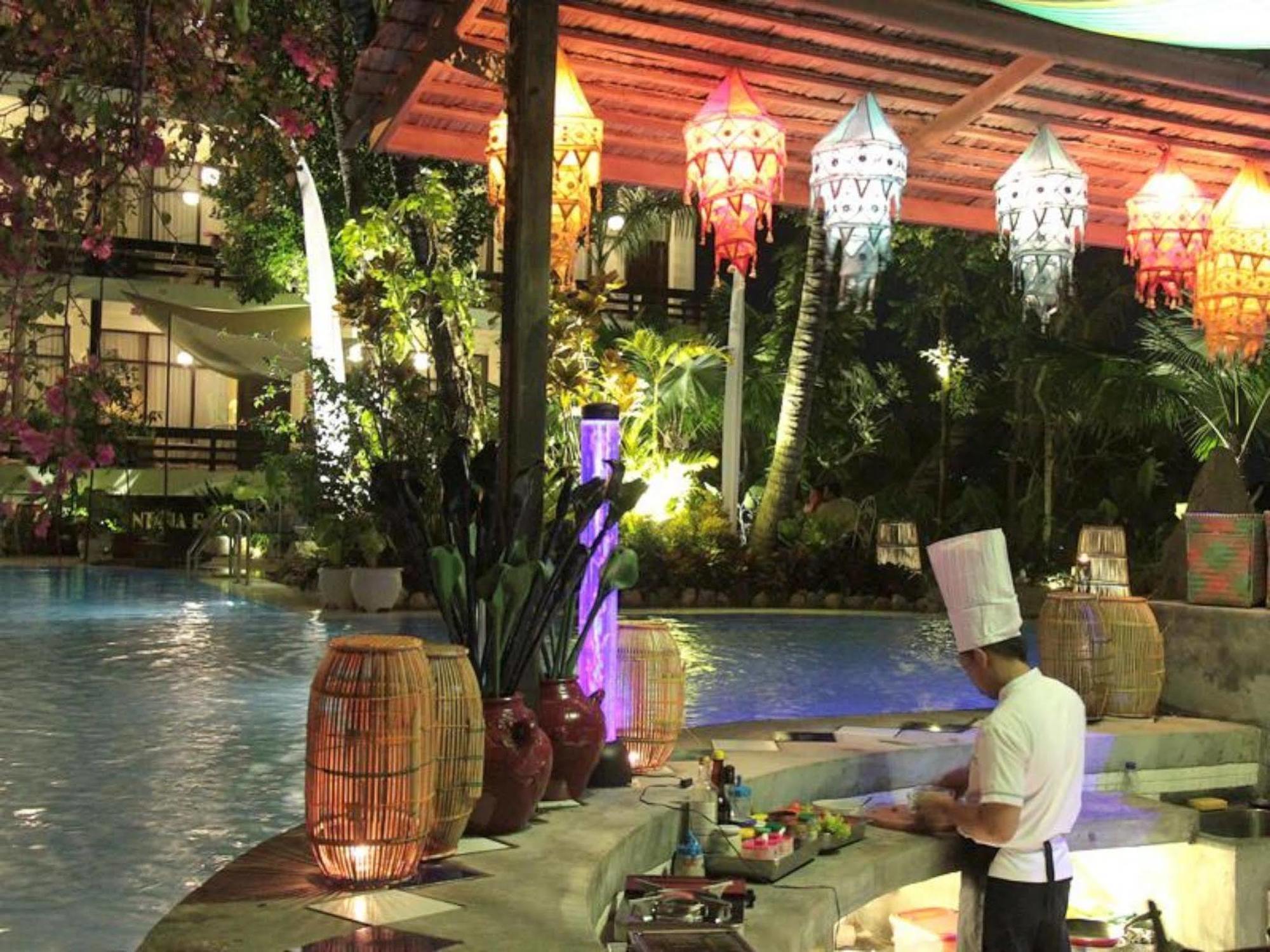 סמרינדה Mesra Business & Resort Hotel מראה חיצוני תמונה